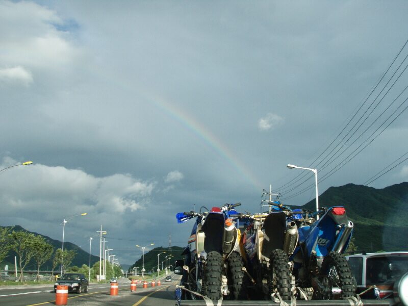 무지개를 보다….